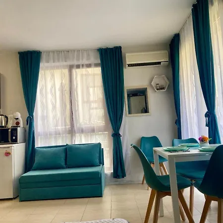 Apartment Blue Triumph *